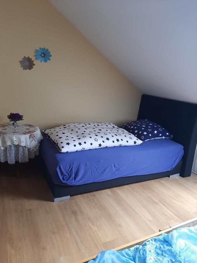 Der Kleine Bauernhof Keine Arbeiter Zadnych Pracownikow Apartment Lubiatow  Luaran gambar
