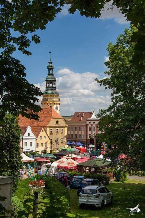 Der Kleine Bauernhof Keine Arbeiter Zadnych Pracownikow Apartment Lubiatow  Luaran gambar